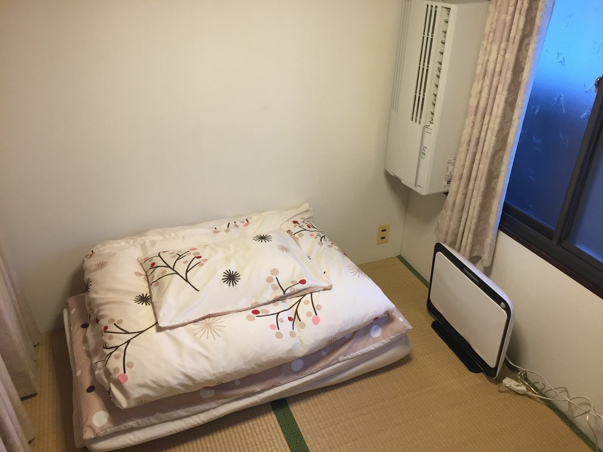 Guesthouse Usagi-Momiji Kyoto Exterior photo